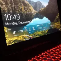 لپتاپ lenovo مدل Y700