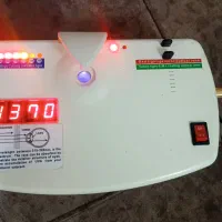 دستگاه یو وی سنج عینک