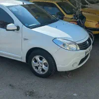 رنو‌‌ ساندرو مدل ۹۷ /کم کارکرد واقعی