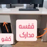 میز کامپیوتر مدرن قیمت توافقی، مناسب خاص پسندها|میز تحریر و کامپیوتر|رشت, سعدی (تختی)|دیوار