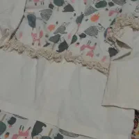 تعدادی لباس و شلوار