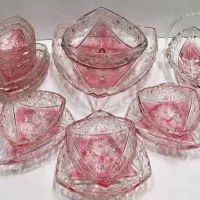 سرویس کریستال  ورونیکا والتر اصل المان