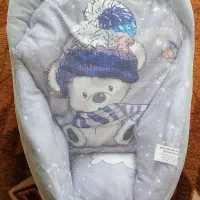 آغوشی و قنداق چسبی نوزادی نو