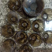 تعدادی ظروف آشپزخانه