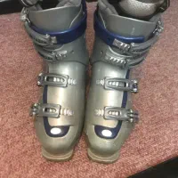 بوت اسکی روکسا ایتالیایی و چوب اسکی فرانسوی