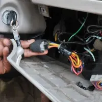 آموزش نصب و راه اندازی ردیاب خودرو و سیستم خودرو