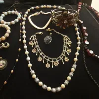 پابنددست بندگردنبند انگشترگوشواره پلاک بدل