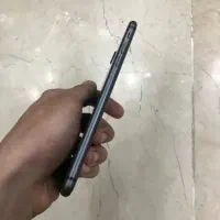 اپل iPhone 8 Plus  با حافظهٔ ۶۴ گیگ|موبایل|تهران, دریاچه شهدای خلیج فارس|دیوار
