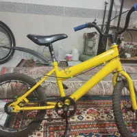 دوچرخه سایز16کاملا سالمه