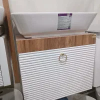 همکار نقاش و زیر کار ماهر نیازمندیم