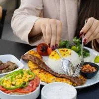 کارگرساده سالنکار ظرفشور فقط آقا برای رستوران
