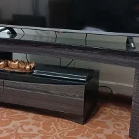 میز تلویزیون در حد نو