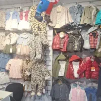 فروشنده خانم