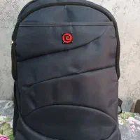 کوله پشتی مدرسه