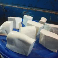 پنیرمحلی|خوردنی و آشامیدنی|میانه, |دیوار