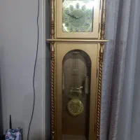 ساعت ایستاده