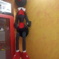 عروسک|اسباب‌بازی بچه|اصفهان, پوریای ولی|دیوار