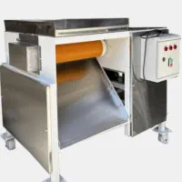 دستگاه هسته گیری خرما برای کلمه و کماج پزی