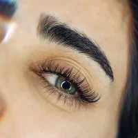 اکستنشن مژه و لیفت ابرو/مژه