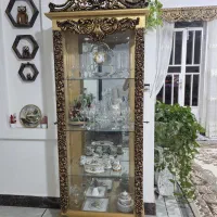 بوفه سلطنتی زیبا در حد نو