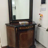 میز کنسول با آیینه