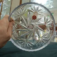 پیشدستی کریستال خورشیدی بدون پایه