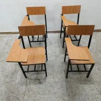 ۴عددصندلی دسته دار و۱ عددتخته وایت برد