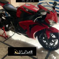CBR1000سند تکبرگ با استرداد ۲۰۰۸