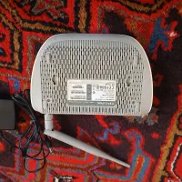 مودم|مودم و تجهیزات شبکه|میانه, |دیوار