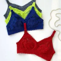 لباس زیر زنانه|لباس|قم, نیروگاه|دیوار