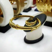 کم سودترین جواهرات را از گالری محمد بخواهید .