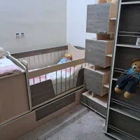 تخت کودک قابل تبدیل به تخت نوجوان و میز تحریر|تخت و سرویس خواب|زاهدان, |دیوار