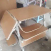 میز کامپیوتر قدیمی سالم