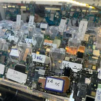 تعمیرات اندروید و آیفون قطعات اورجینال موبایل|خدمات رایانهای و موبایل|تهران, جمهوری|دیوار