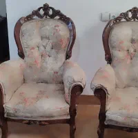 مبل ۹نفره در حد نوسالم وتمیز قیمت ۱۱۵۰۰|مبلمان خانگی و میز عسلی|بم, |دیوار