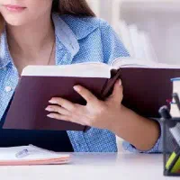 دستیار مدیر منشی دور کار (پاره وقت)