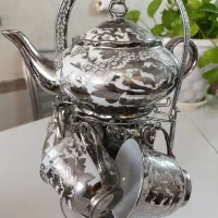 فنجان و نعلبکی و قوری ست