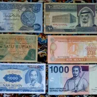 ۶ برگ اسکناس کلکسیونی