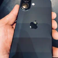 ایفون ۱۶ نرمال ۱۲۸ بدون ضربه و در حد آک