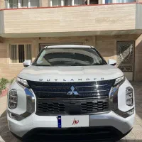 میتسوبیشی اوتلندر استثنایی