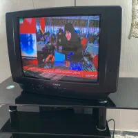 تلویزیون ۲۱ اینچ بهمراه میز