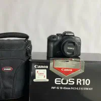 دوربین کنون R10