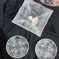 تعدادی ظرف ولباس|ظروف پختوپز|قوچان, |دیوار