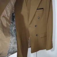 کت و شلوار نو|لباس|صومعه‌سرا, |دیوار