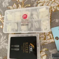 وسایل کامل کاشت ناخون|آرایشگاه و سالن‌های زیبایی|سنندج, |دیوار