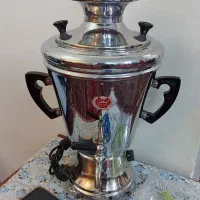 سماور برقی قدیمی جنس خوبا نو بزرگ|سماور، چای‌ساز، قهوه‌ساز|شیراز, بعثت|دیوار