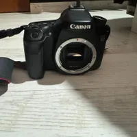دوربین کنن 70D ژاپن با کیف و لنز  در حد نو|دوربین عکاسی و فیلم‌برداری|بندر انزلی, سپه|دیوار
