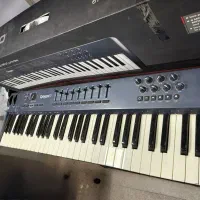 میدی کنترلر M-Audio Oxygen 61 پنج اکتاو