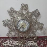 ساعت برنزی