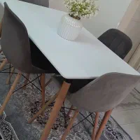 میز غذاخوری ۴نفره